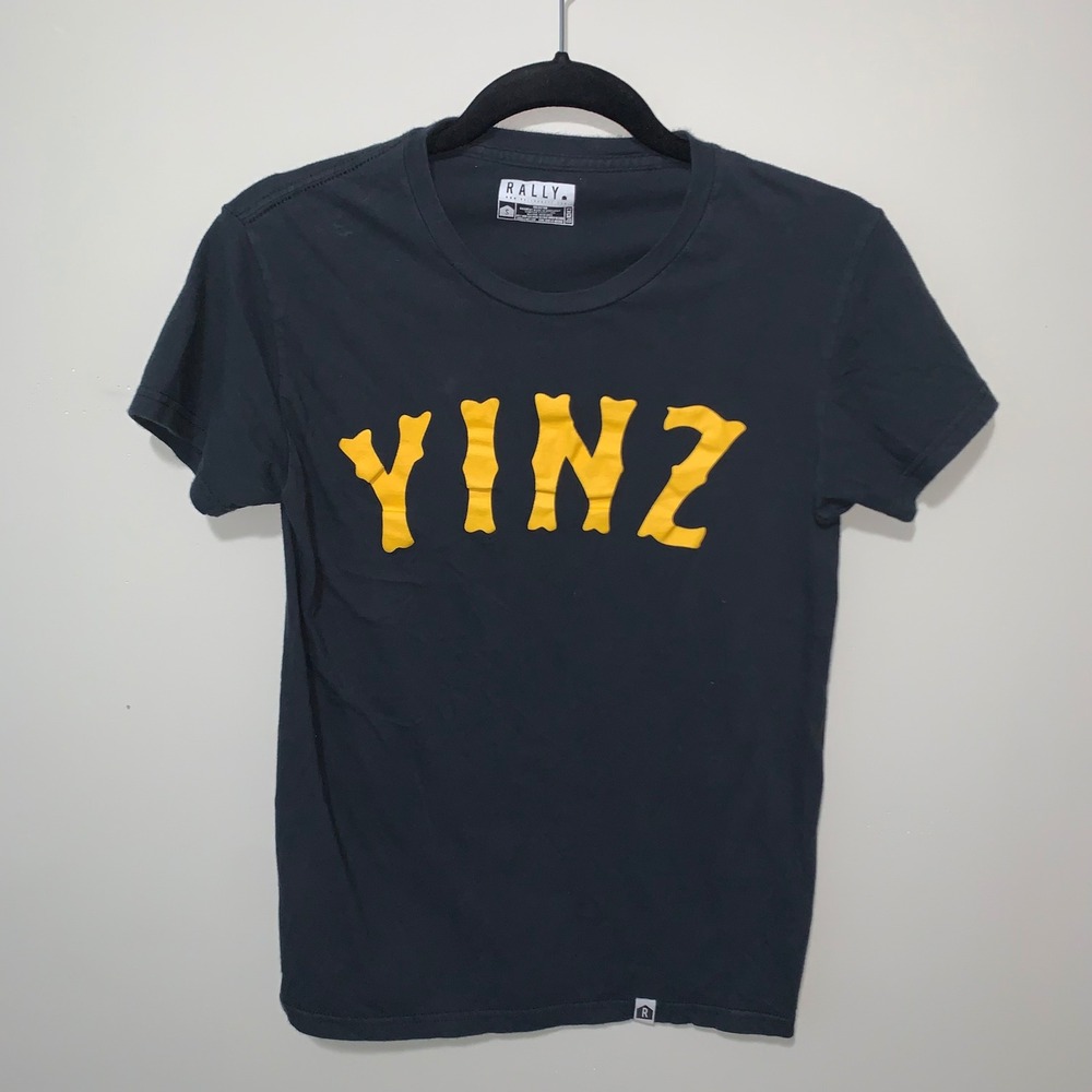 Rally House Pittsburgh Yinz Graphic T-Shirt Black Yellow Mens Small S